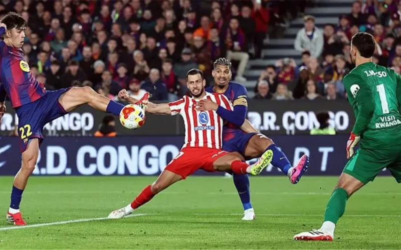 توقعات شيفتشينكو لمباراة برشلونة وأتلتيكو مدريد بوجود 3 لاعبين حاسمين في المواجهة